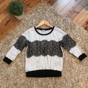 ❌CLEARANCE ❌ 🐼 3/4 sleeve top 🐼 Size Small